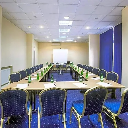 Hotel Wolnosc 3*